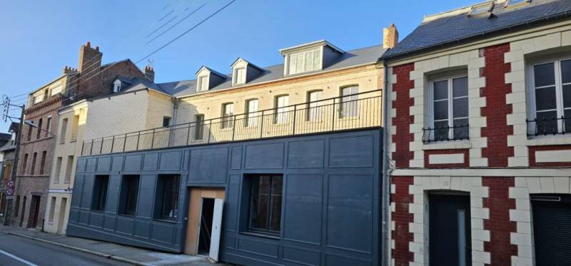 Fabrication et pose d'un garde corps sur-mesure sur un toit terrasse à Pont L'Evêque